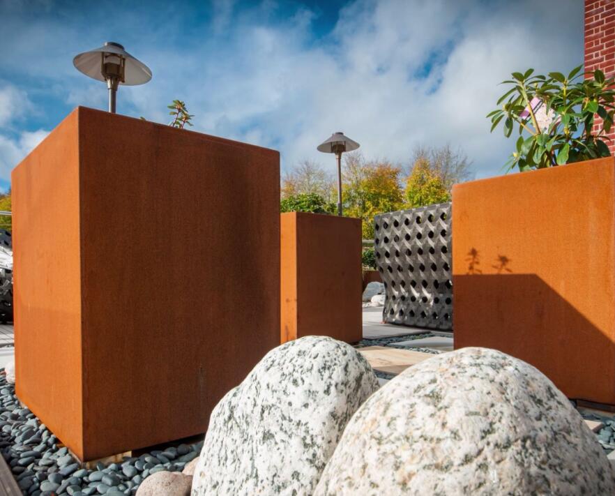 达日锈钢板花箱